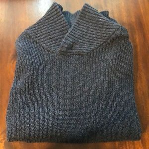 Men’s medium blue sweater